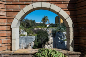 La Latomia Villa nei pressi del Teatro Greco